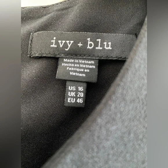 Ivy+blu dress - Picture 2 of 3